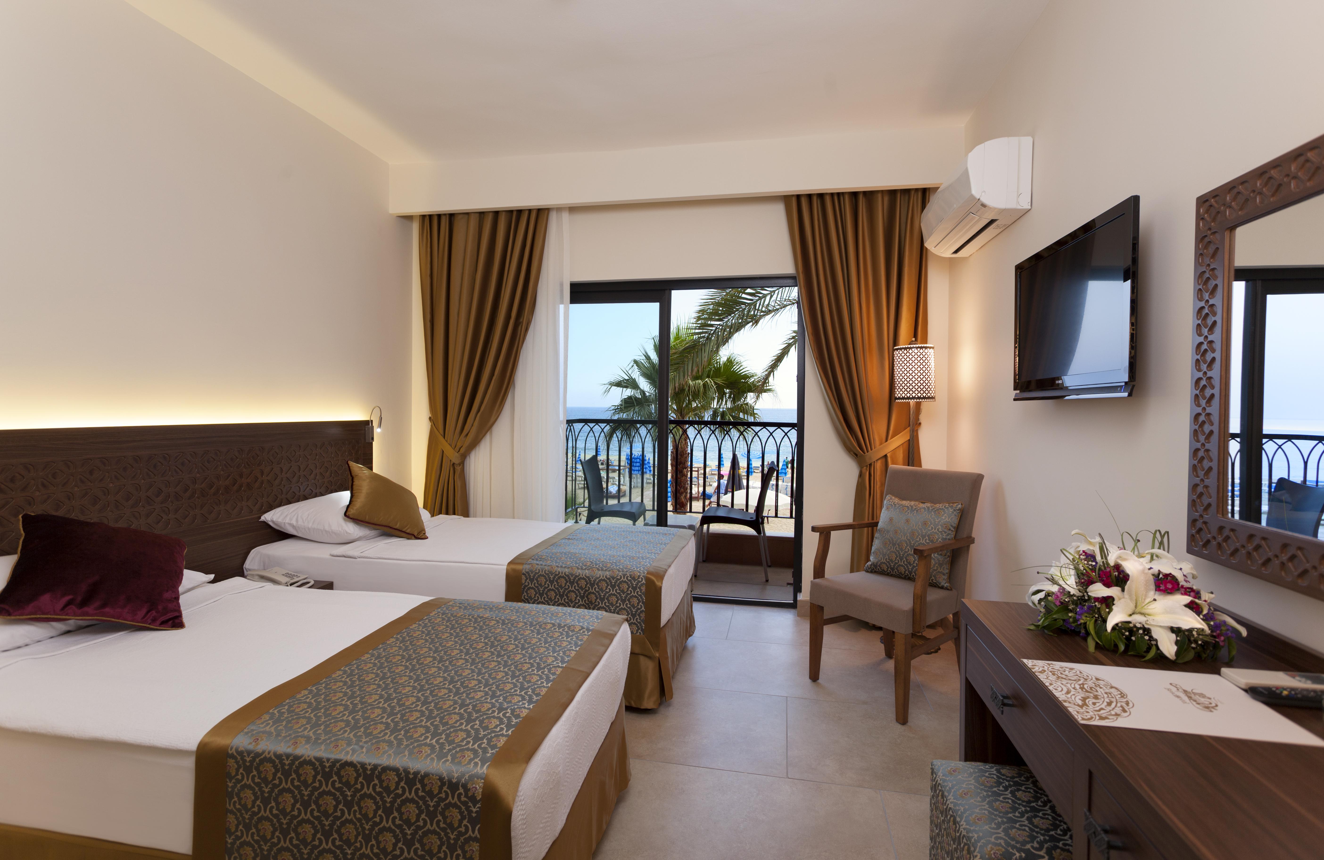 Alaaddin Beach Hotel - Adult Only Аланія Екстер'єр фото