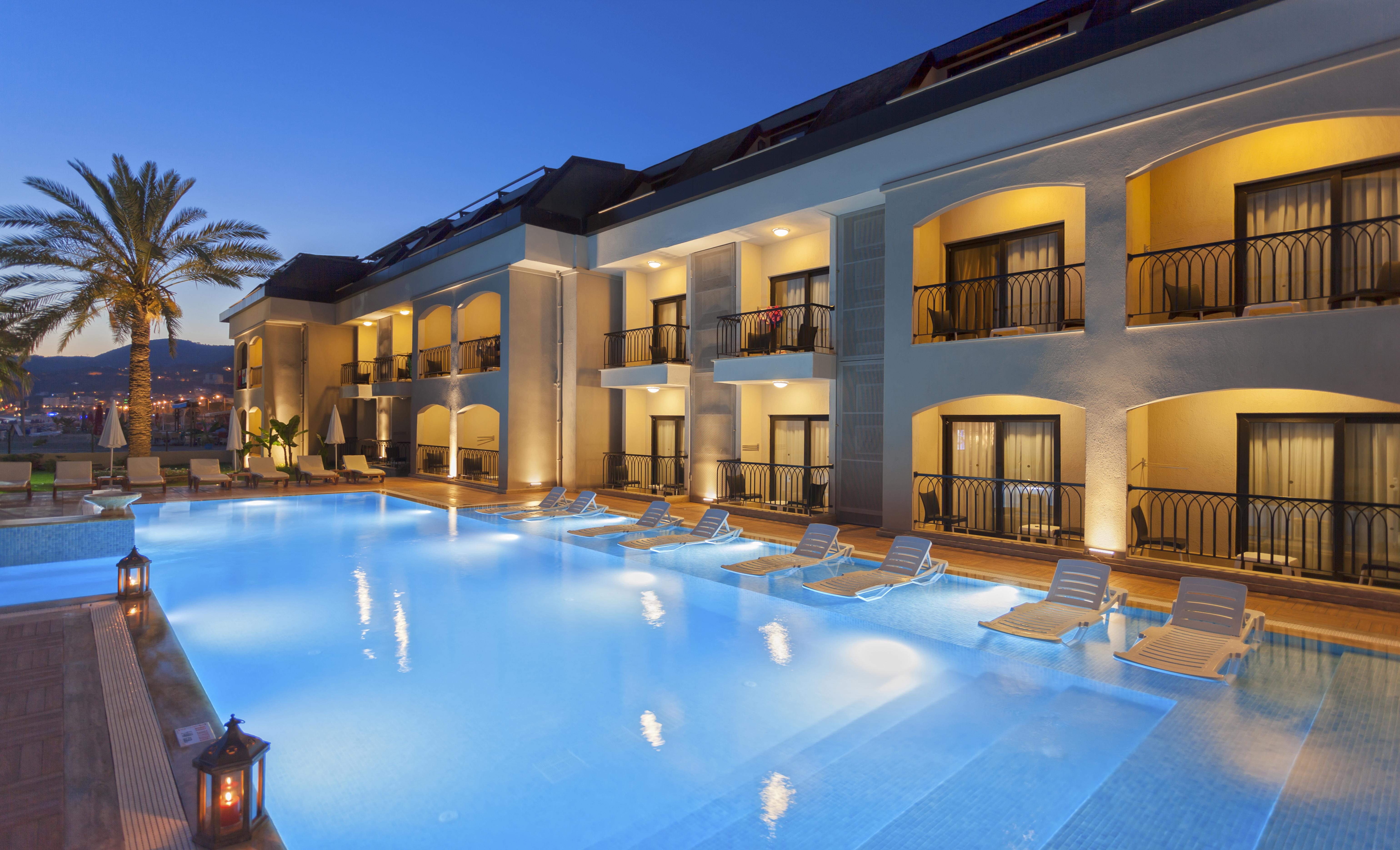 Alaaddin Beach Hotel - Adult Only Аланія Екстер'єр фото