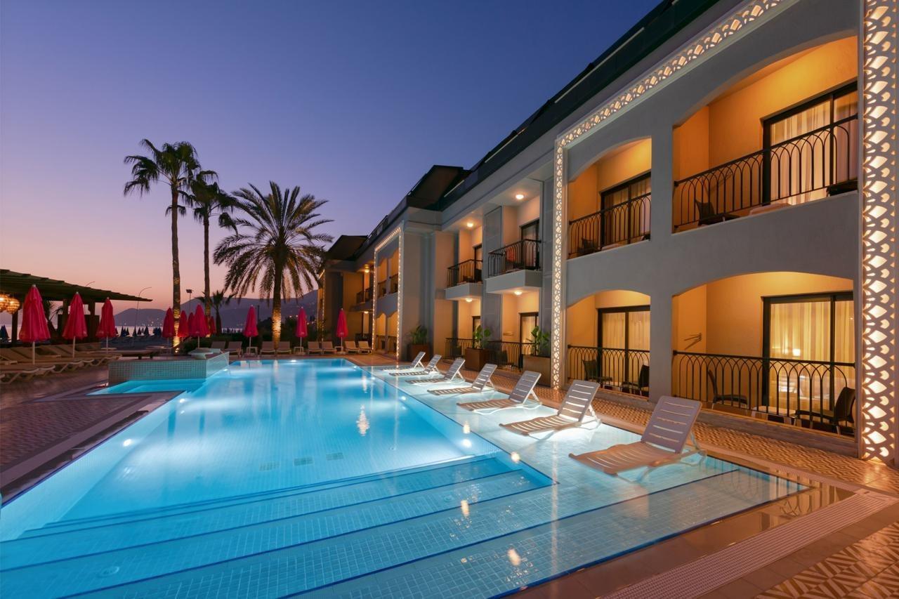 Alaaddin Beach Hotel - Adult Only Аланія Екстер'єр фото
